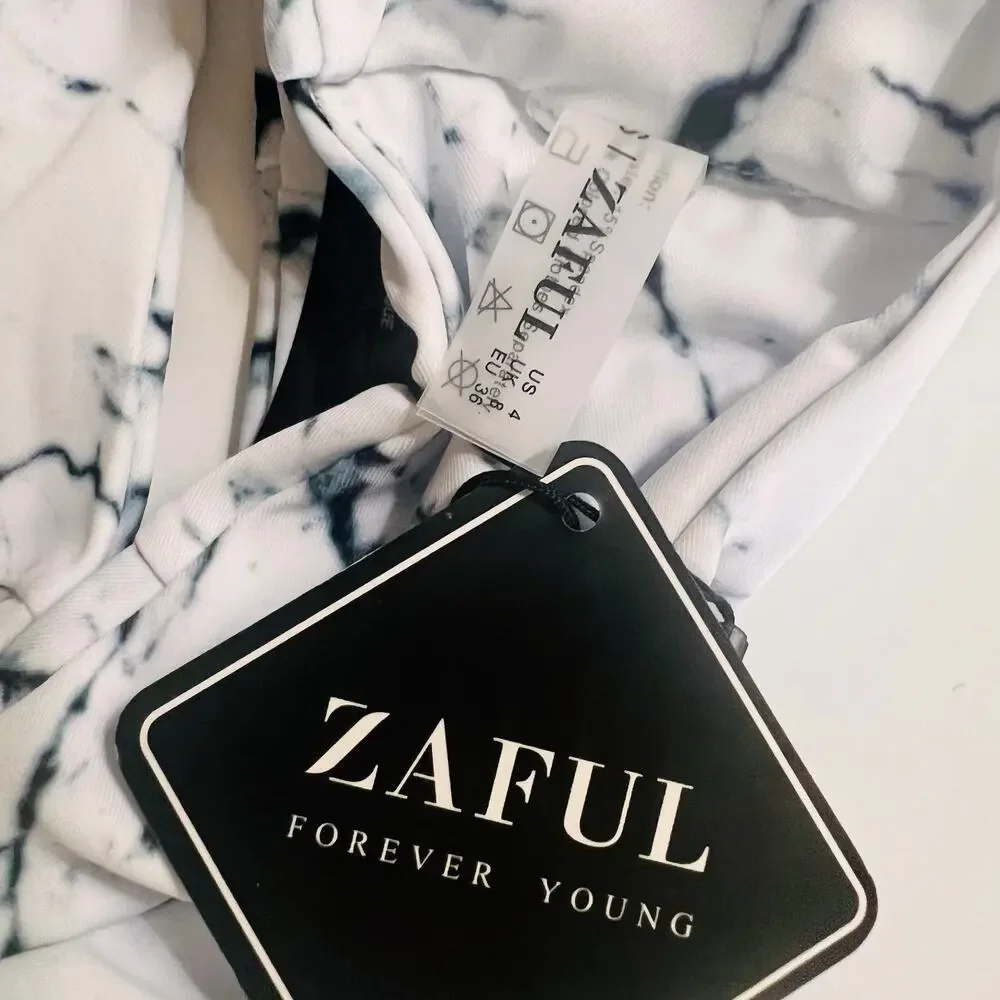 Zaful Abstract Print Cheeky Bikini Bottoms Size 4 NWT White Black - Picture 2 of 5
